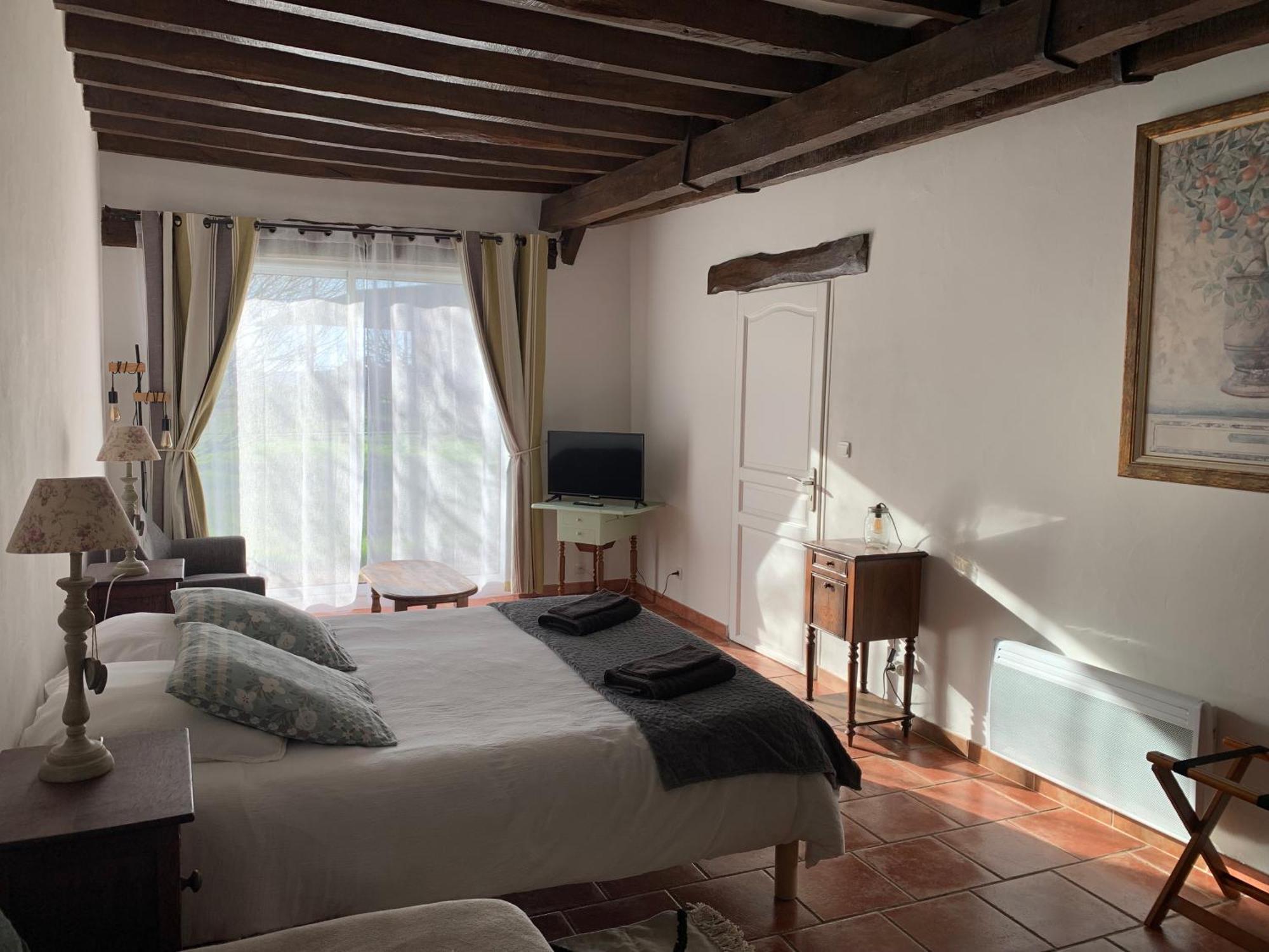 La Glatine - Chambres D'Hotes Fretigny Экстерьер фото